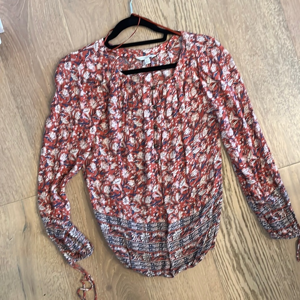 Floral red top